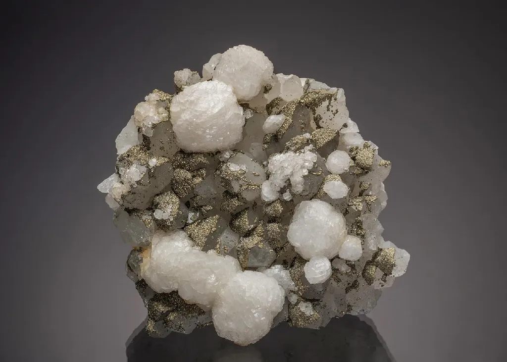 Calcite on Quartz with Pyrite image