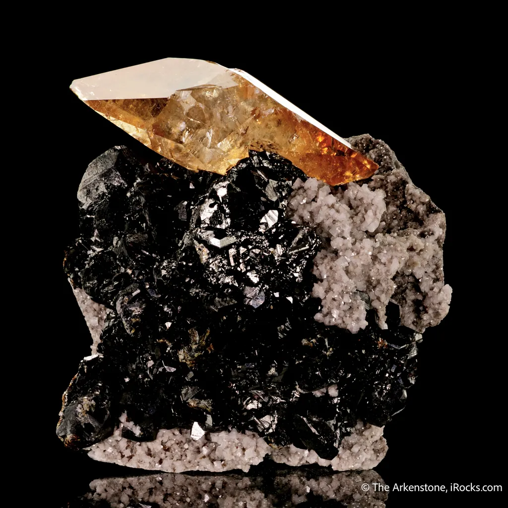 Calcite on Sphalerite, with Dolomite - image 4