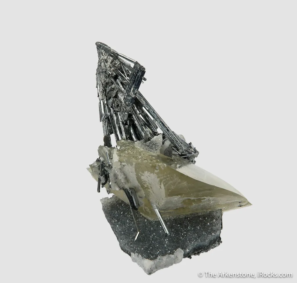 Calcite on Stibnite - image 4