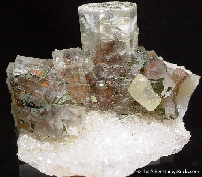 Calcite (Phantoms) on Quartz image