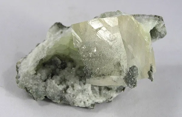 Calcite, Prehnite, Chalcopyrite - image 1