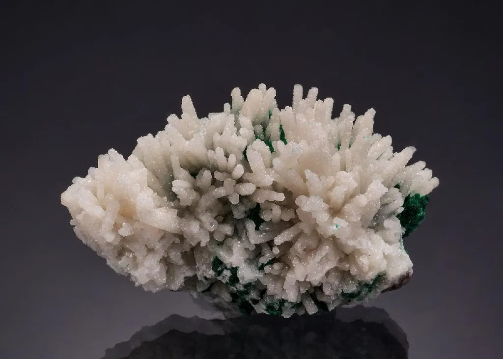 CALCITE ps. after MIMETITE with MALACHITE image