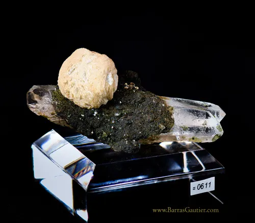 Calcite, Quartz, Pyrite - image 3