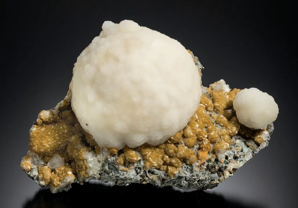 Calcite, Siderite, Pyrite, Chalcopyrite - image 1
