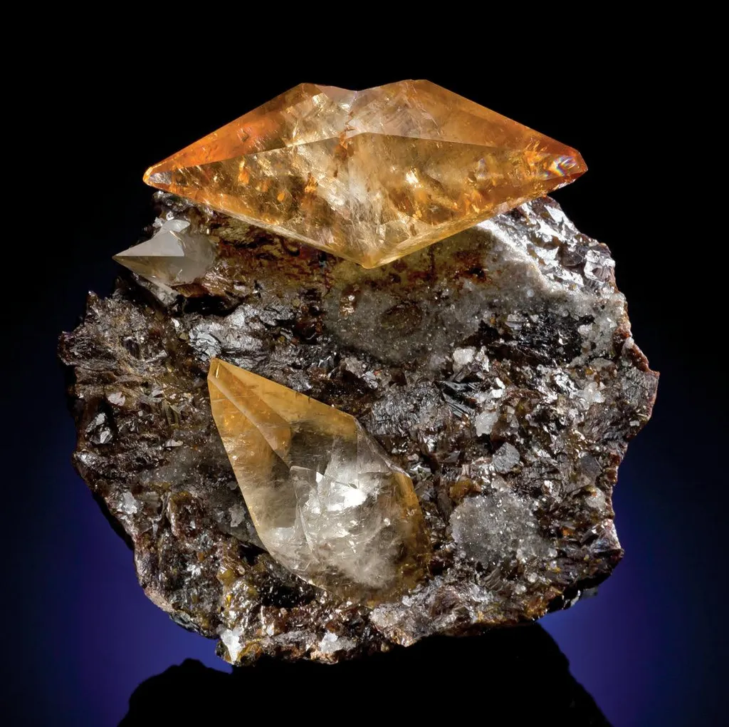 Calcite, Sphalerite image