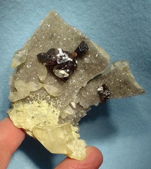 Calcite, Sphalerite, Quartz image