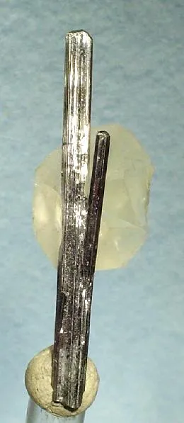 Calcite, Stibnite image