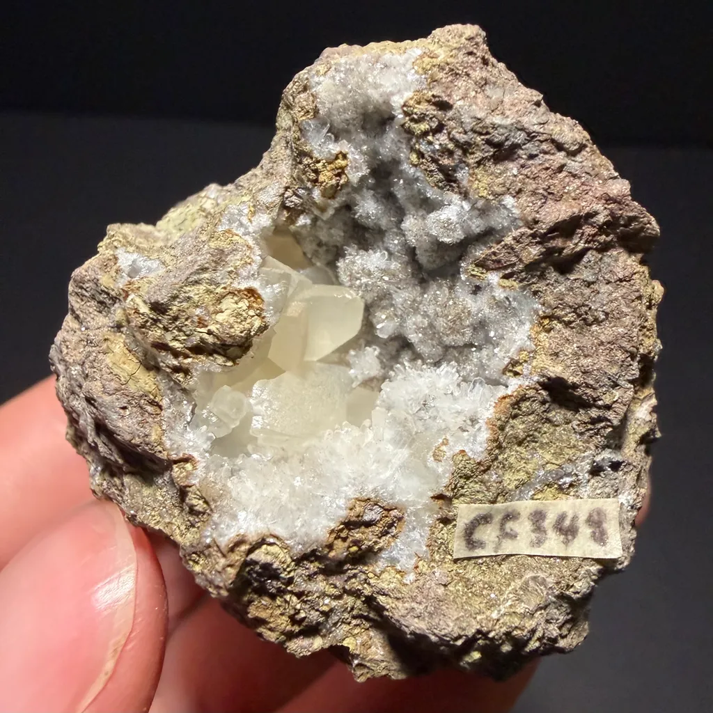 Calcite, Stilbite image