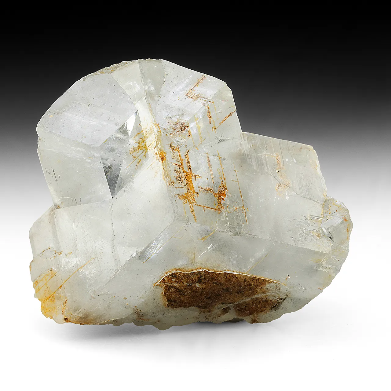 Calcite (twin) - image 1