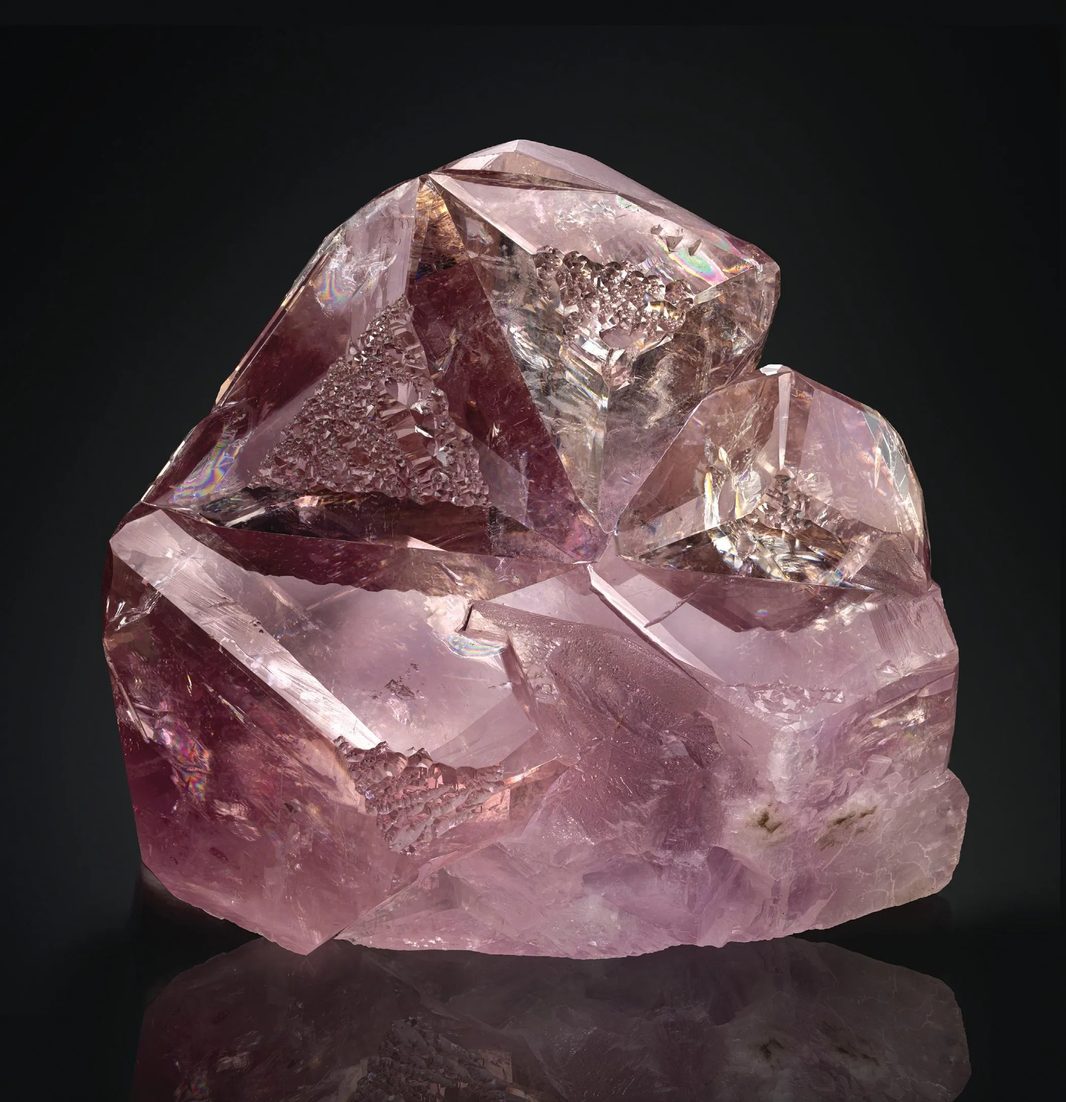 Calcite twin - image 1