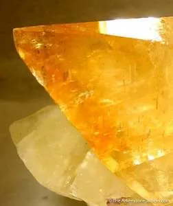 Calcite Twin - image 3
