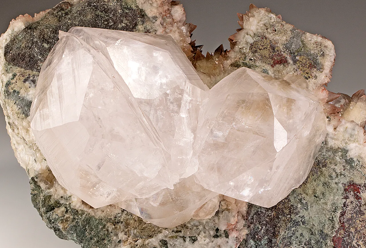 Calcite (Twin) - image 2