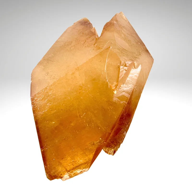 Calcite Twin from USA, Tennessee, Elmwood Mine - image 3