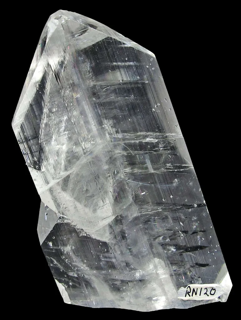 Calcite (Twinned) - image 3