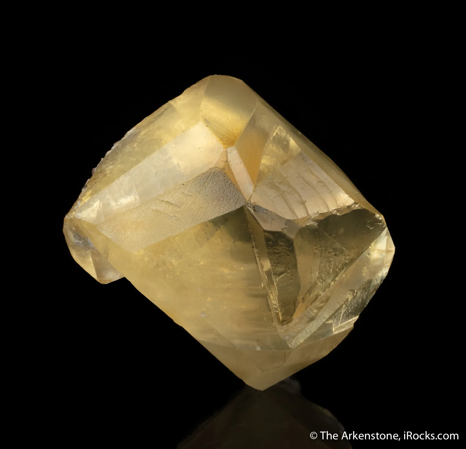 Calcite (twinned) - image 1