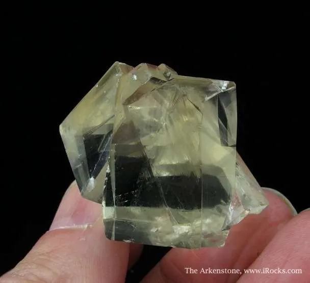 Calcite (Twinned) - image 4
