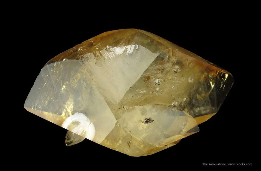 Calcite (Twinned) - image 3