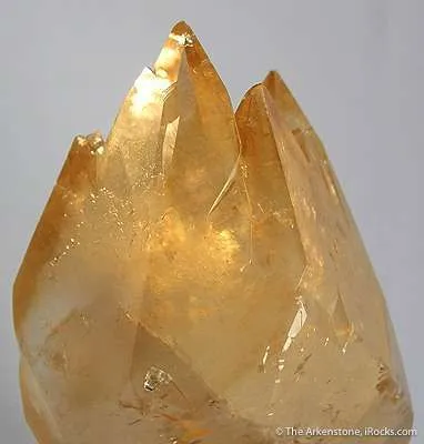 Calcite (Twinned) - image 3