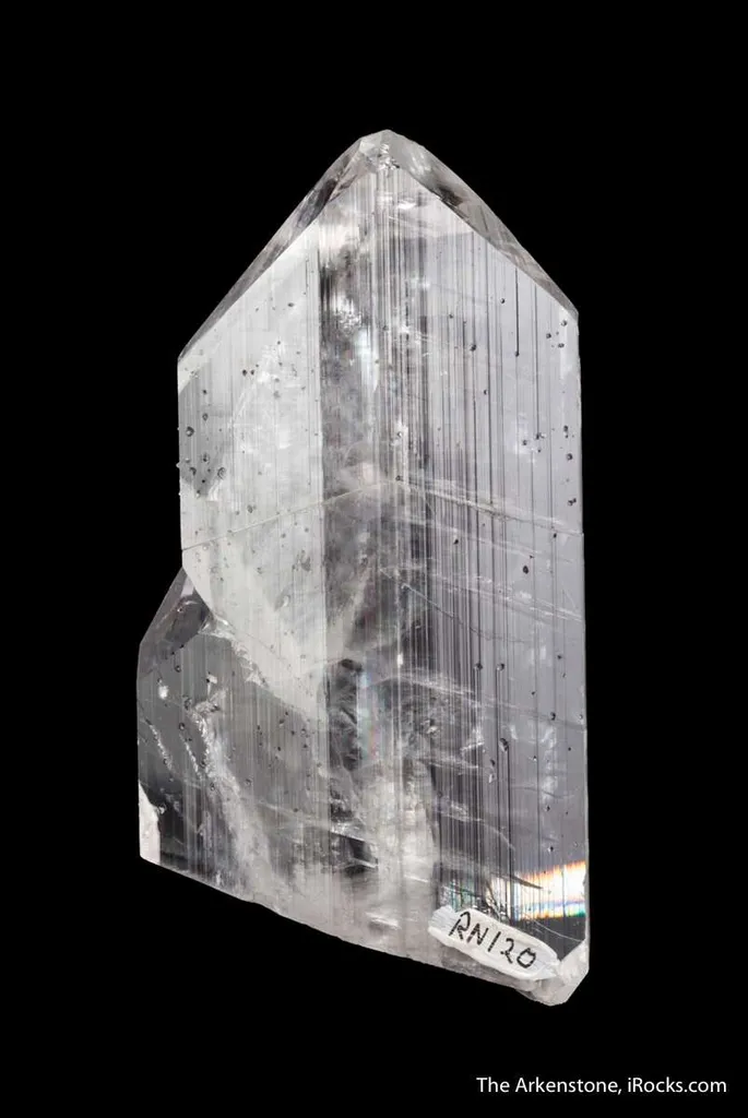 Calcite (Twinned) - image 4