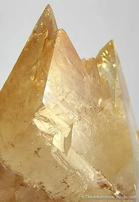Calcite (Twinned) - image 4