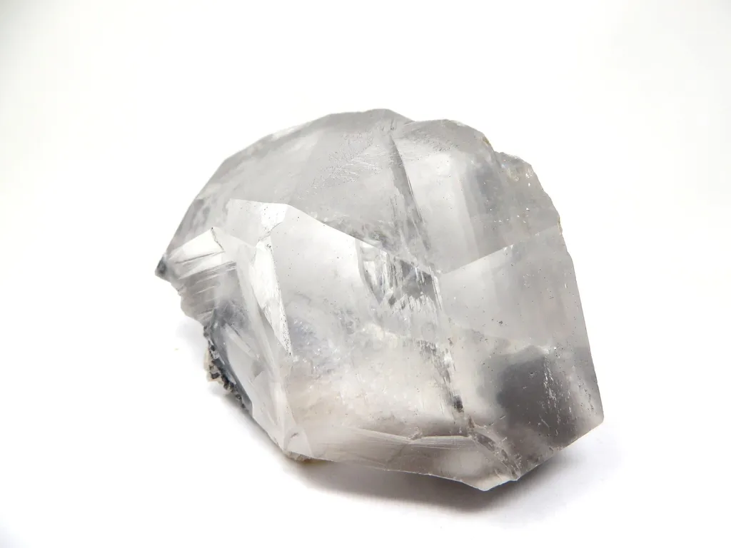 Calcite (twinned) - image 4