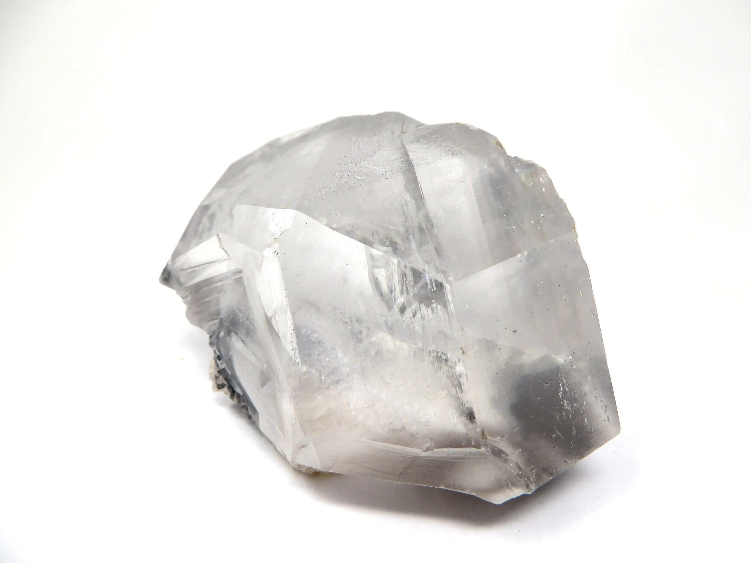 Calcite (twinned) - image 4