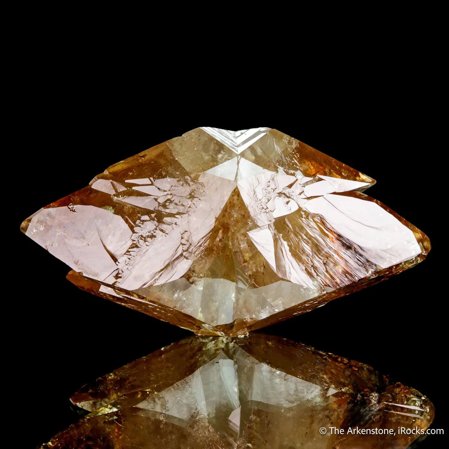 Calcite (twinned) - image 4