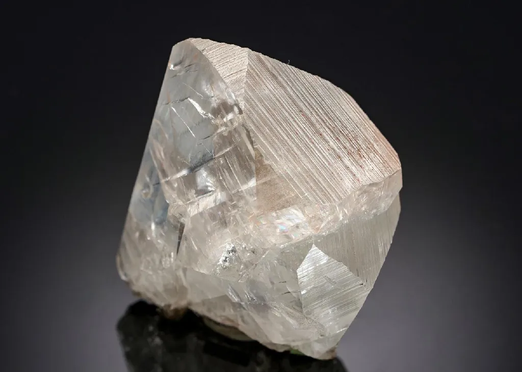 Calcite Twinned Crystal image