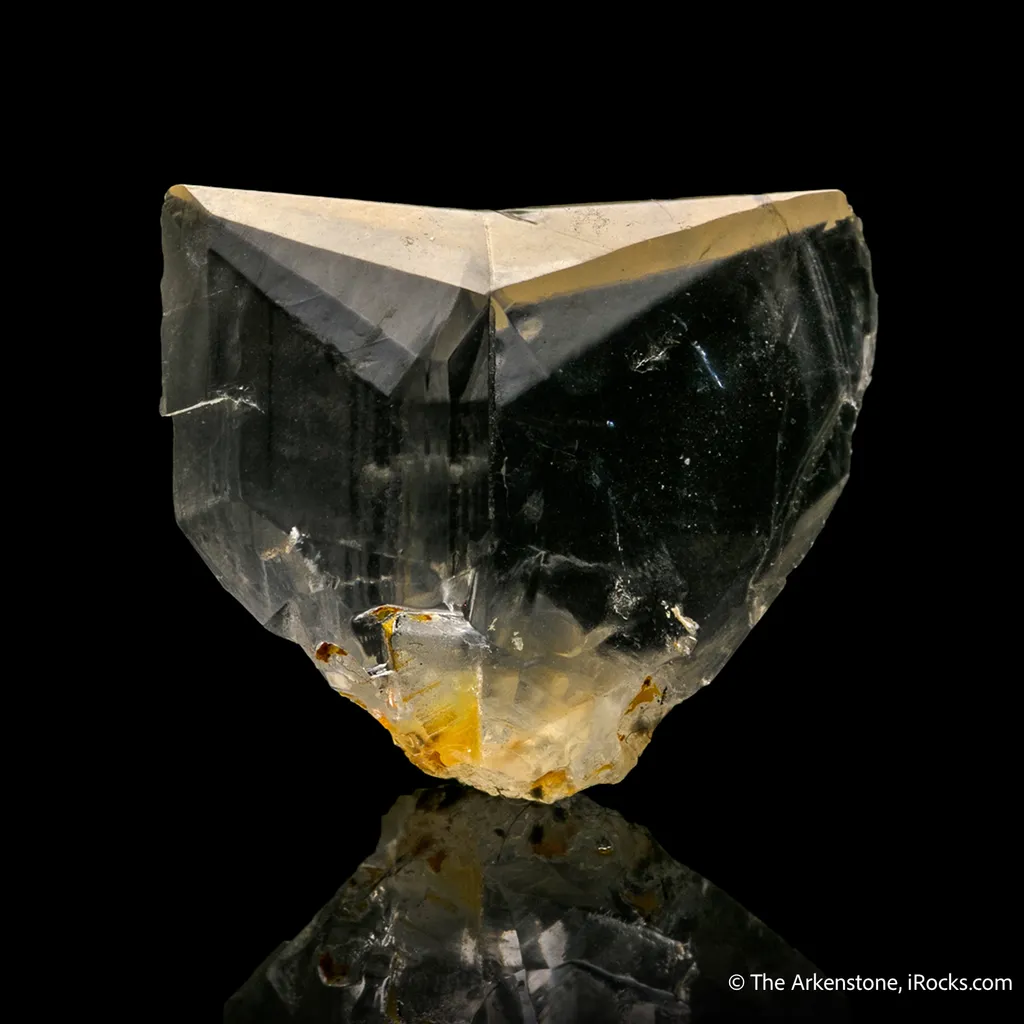 Calcite (twinned) - image 4