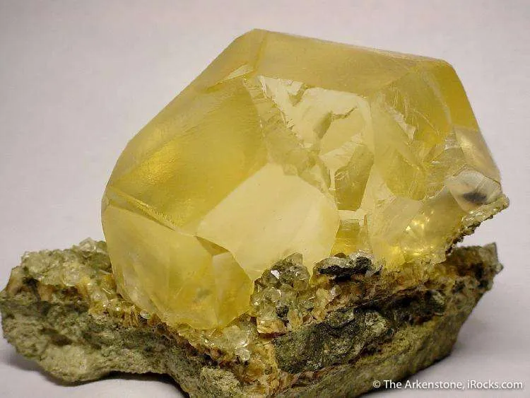 Calcite (Twinned) image