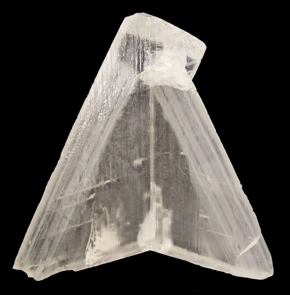 Calcite (Twinned) - image 3