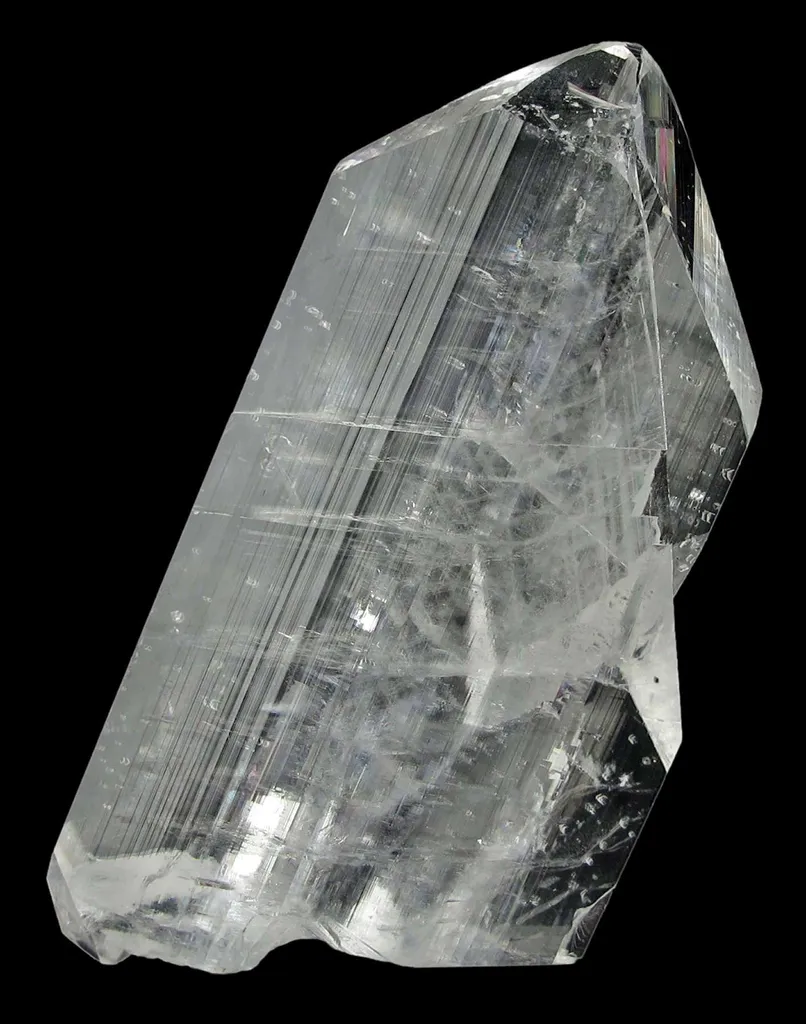 Calcite (Twinned) - image 7