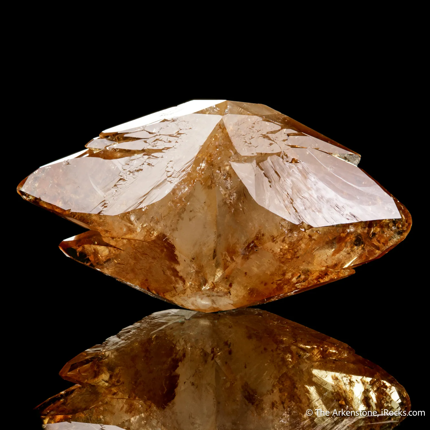 Calcite (twinned) - image 3