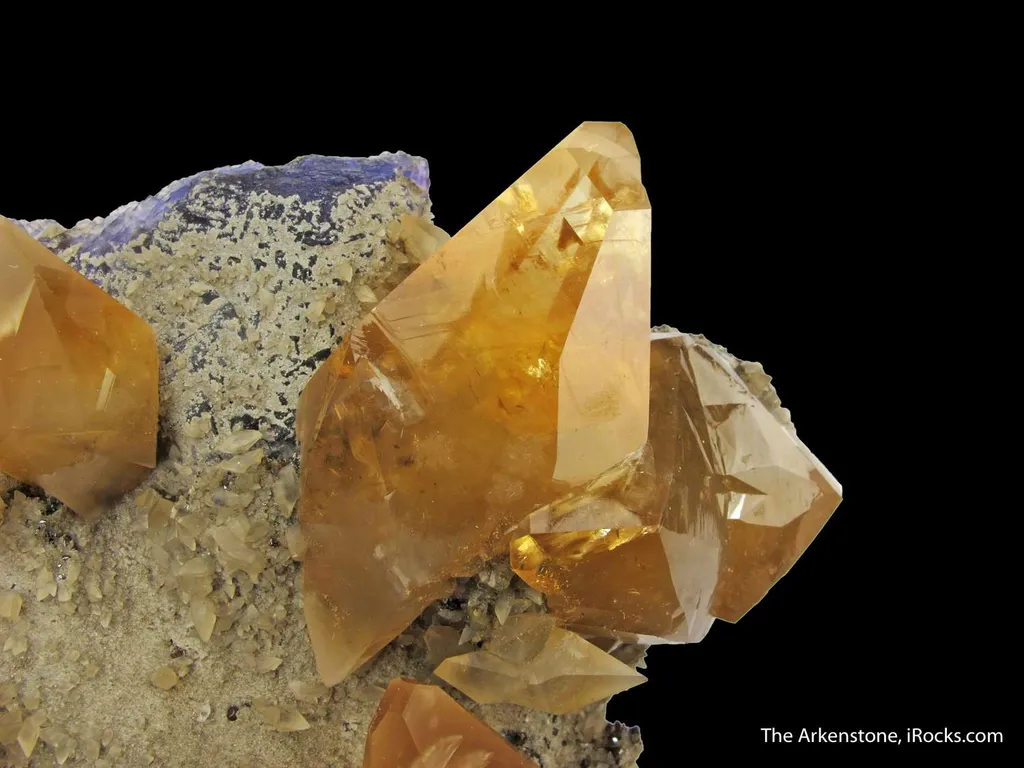 Calcite (twinned) (fl) image