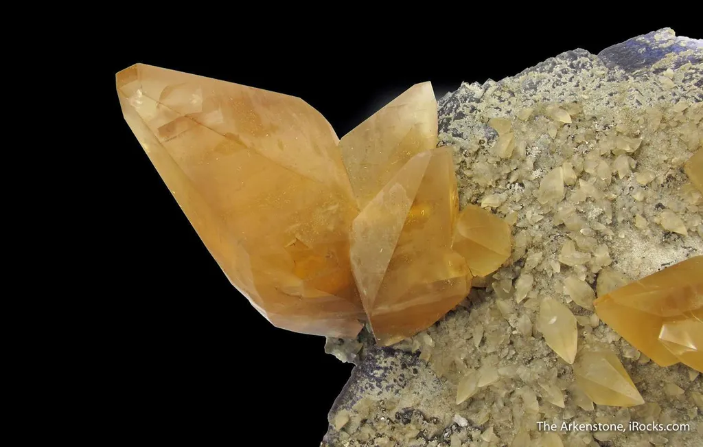 Calcite (twinned) (fl) - image 4