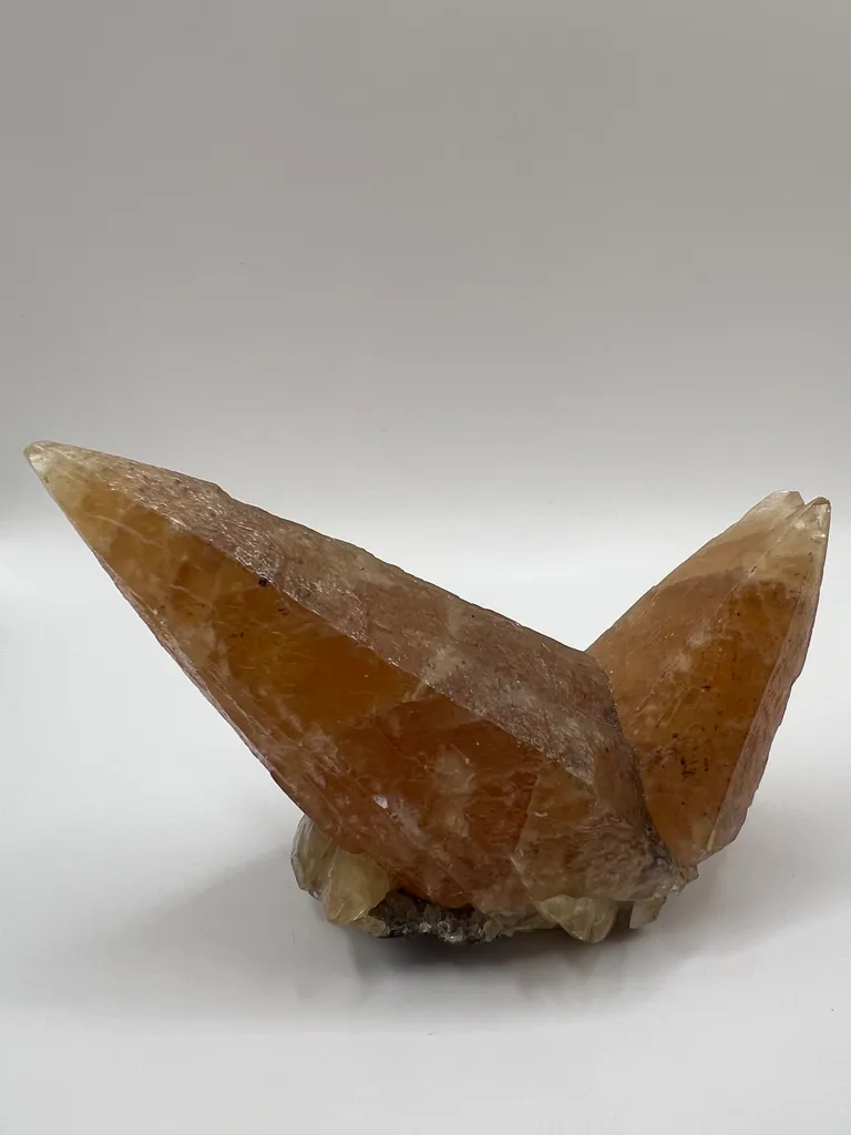 Calcite Twins - Brushy Creek Mine - 10039 image