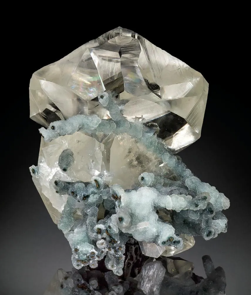 Calcite twins with Chalcedony - image 1