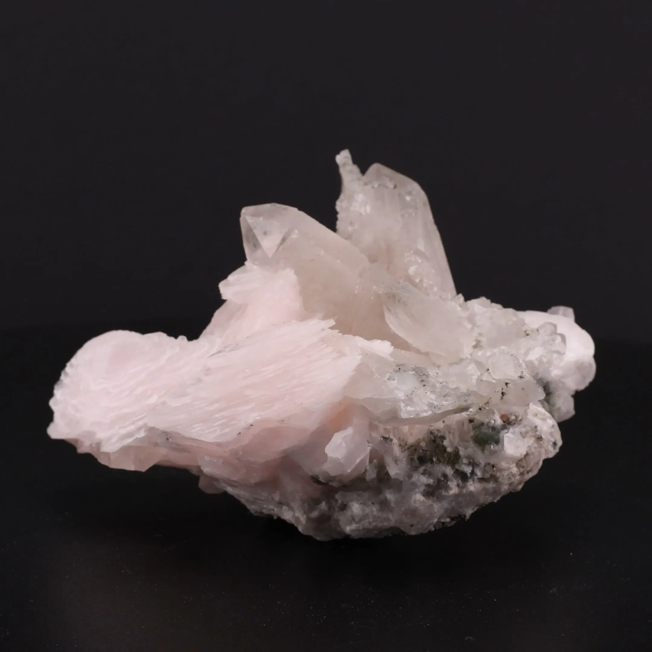 Calcite v. Manganoan, Quartz - image 2