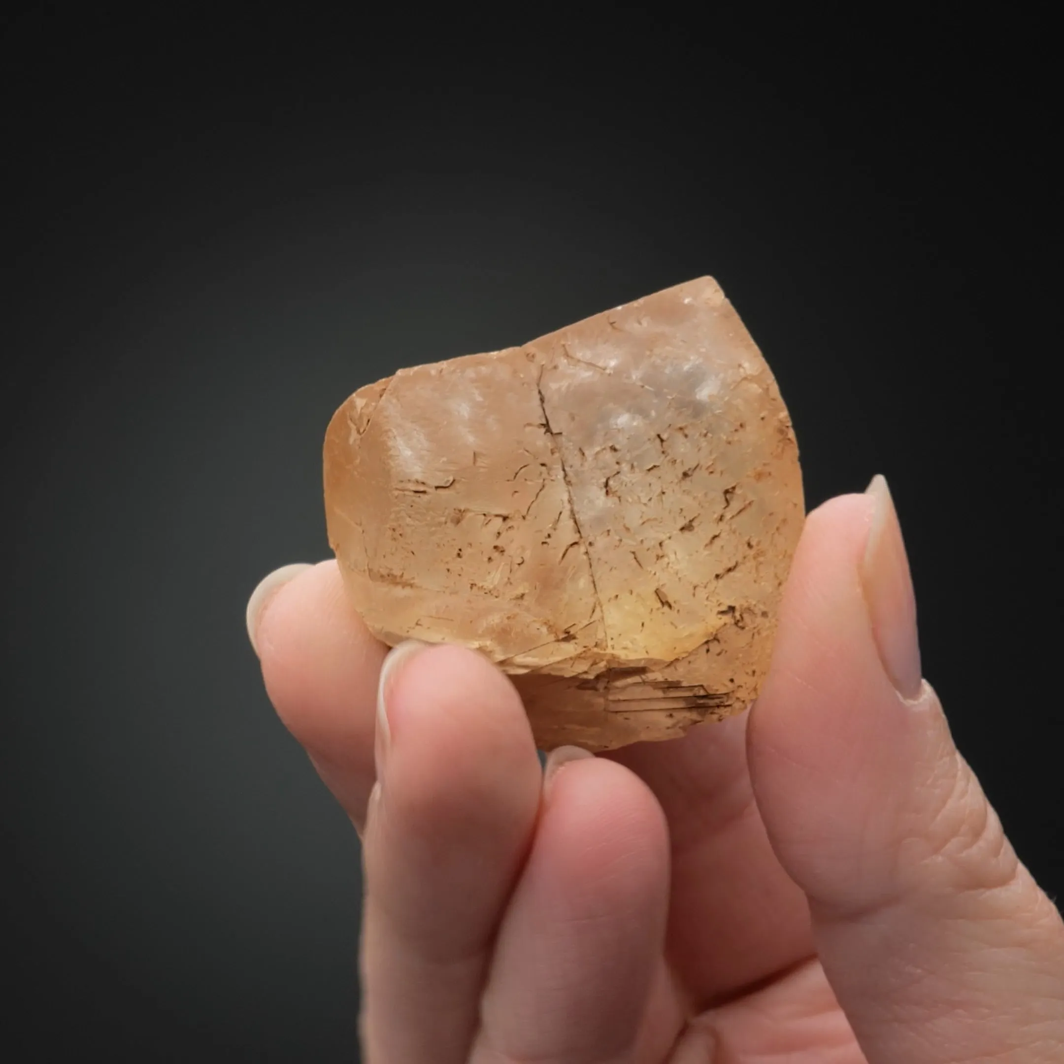 Calcite var. axe head twin - image 2