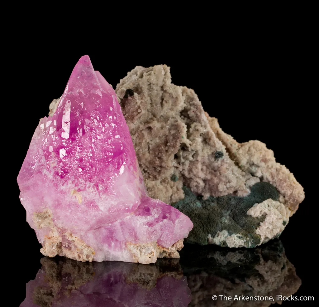 Calcite var. Cobaltian with Kolwezite - image 4