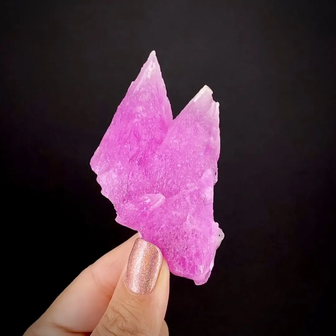 Calcite var. Cobaltoan - image 2