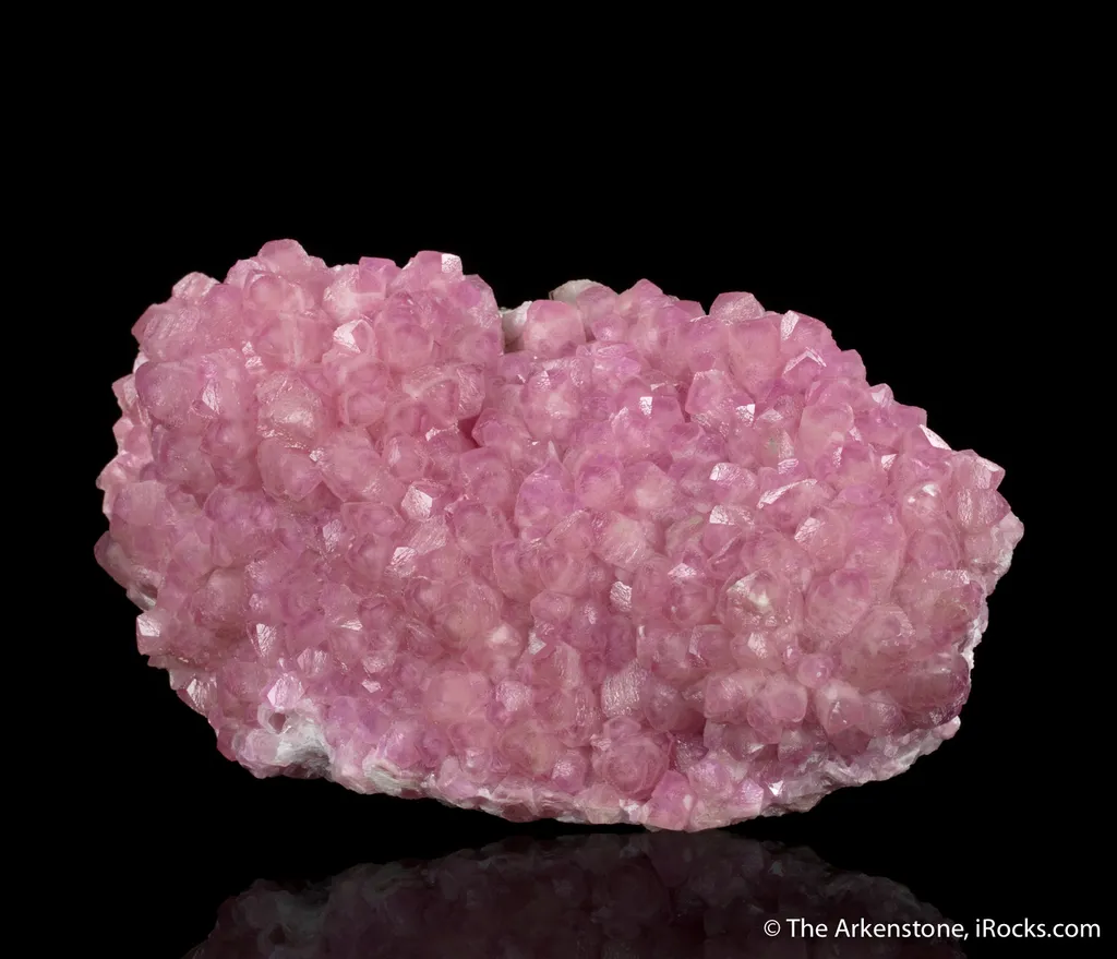 Calcite var. Cobaltoan image