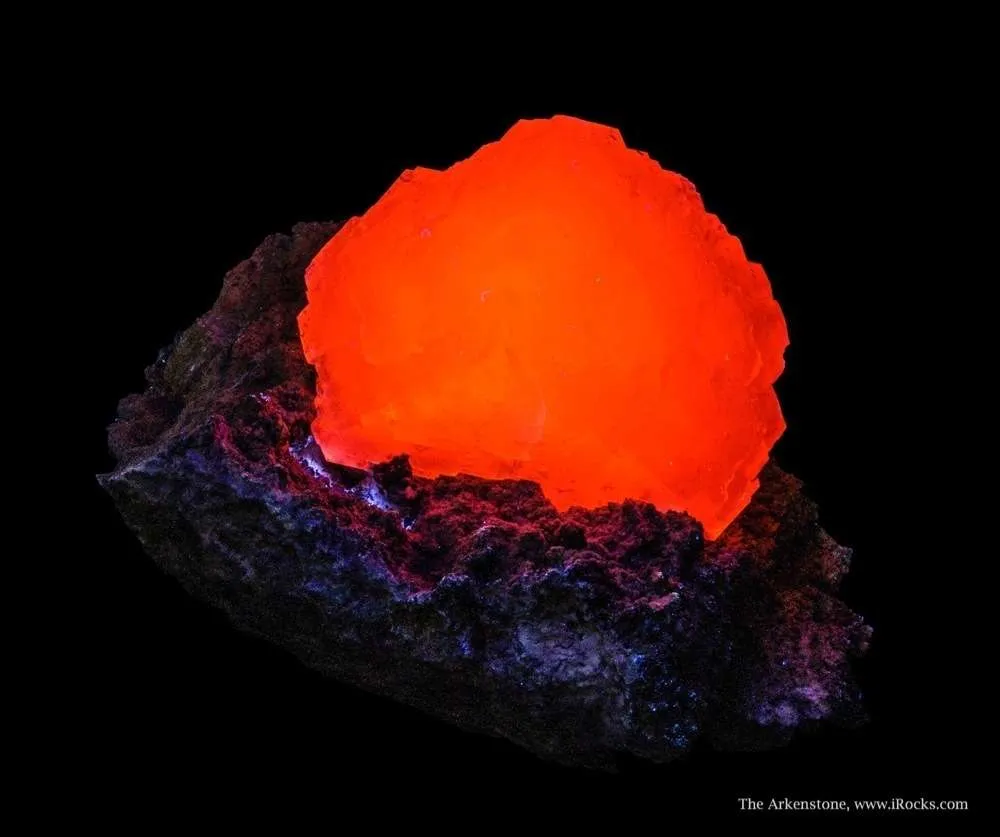 Calcite Var. Manganoan image