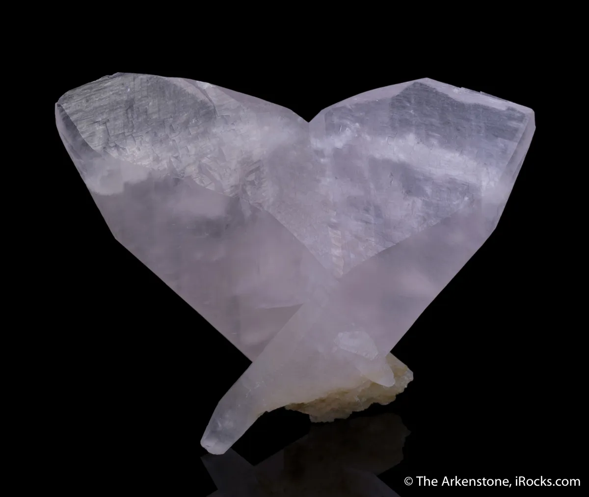 Calcite var. Manganoan (butterfly-twinned) - image 3