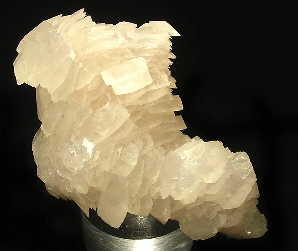 Calcite (Var: Manganoan Calcite) image