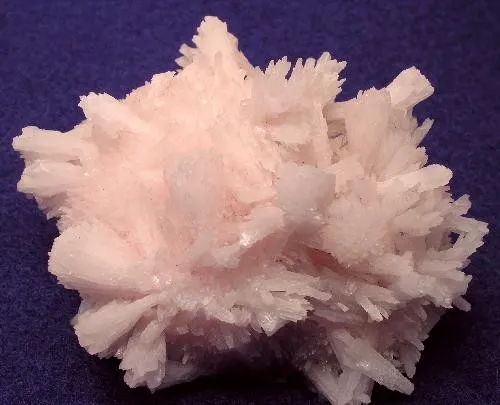 Calcite (Var: Manganoan Calcite) image