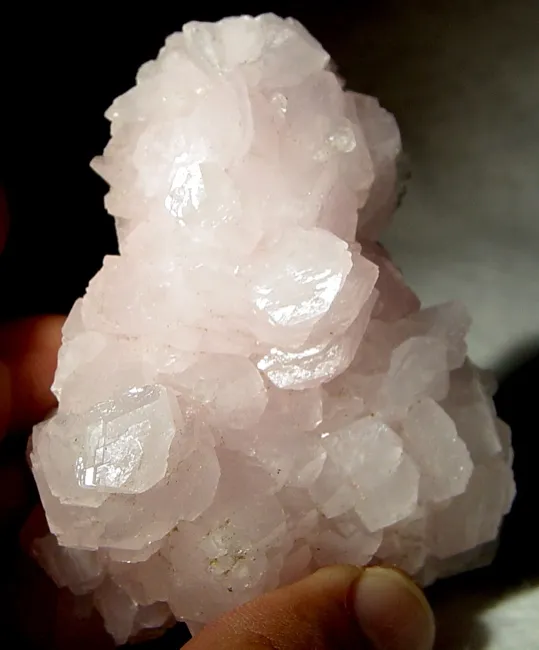Calcite (Var: Manganoan Calcite) image