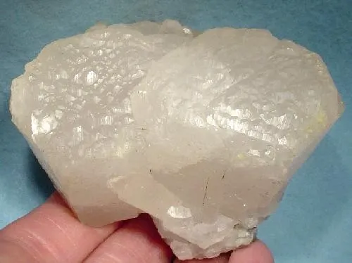 Calcite (Var: Manganoan Calcite) image