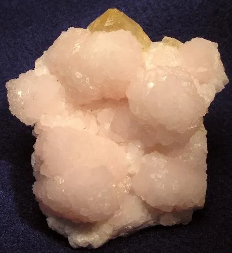 Calcite (Var: Manganoan Calcite), Calcite image