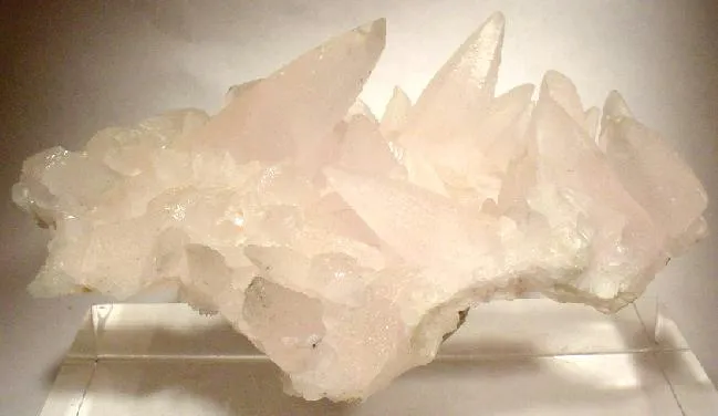 Calcite (Var: Manganoan Calcite) image